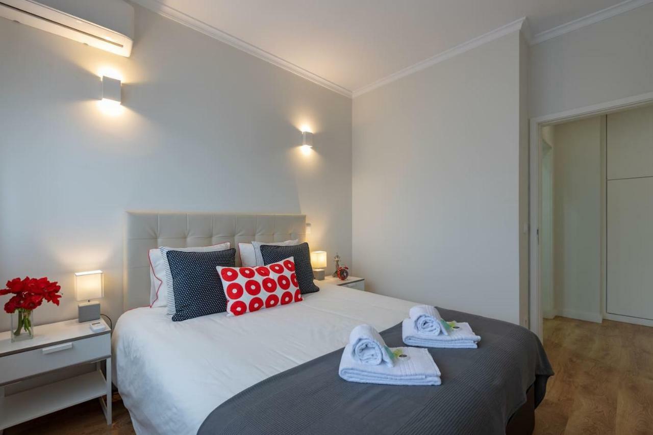 Trindade Sunny Downtown Apartment With Balcony & Ac ปอร์โต ภายนอก รูปภาพ