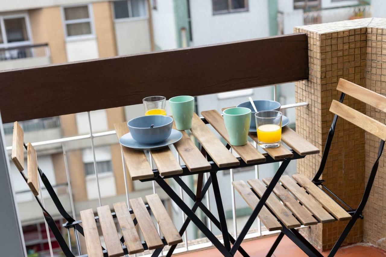 Trindade Sunny Downtown Apartment With Balcony & Ac ปอร์โต ภายนอก รูปภาพ
